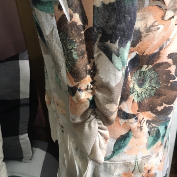 Style&Co sheer ruffle hem sparkly floral print top - Picture 6 of 7